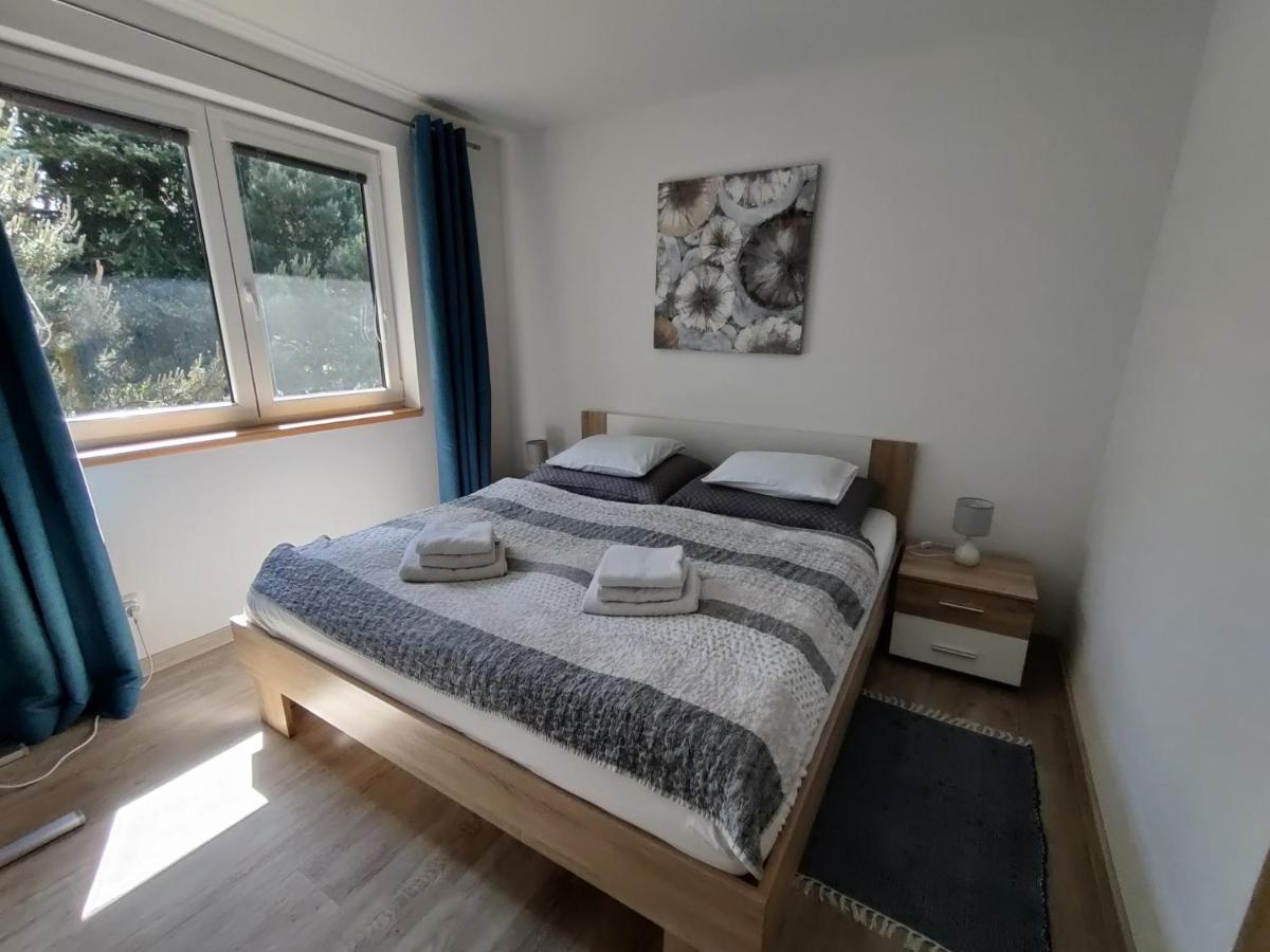 Apartman Pod Lipou - Samostatny Objekt ยาโรเมียร์จ ภายนอก รูปภาพ